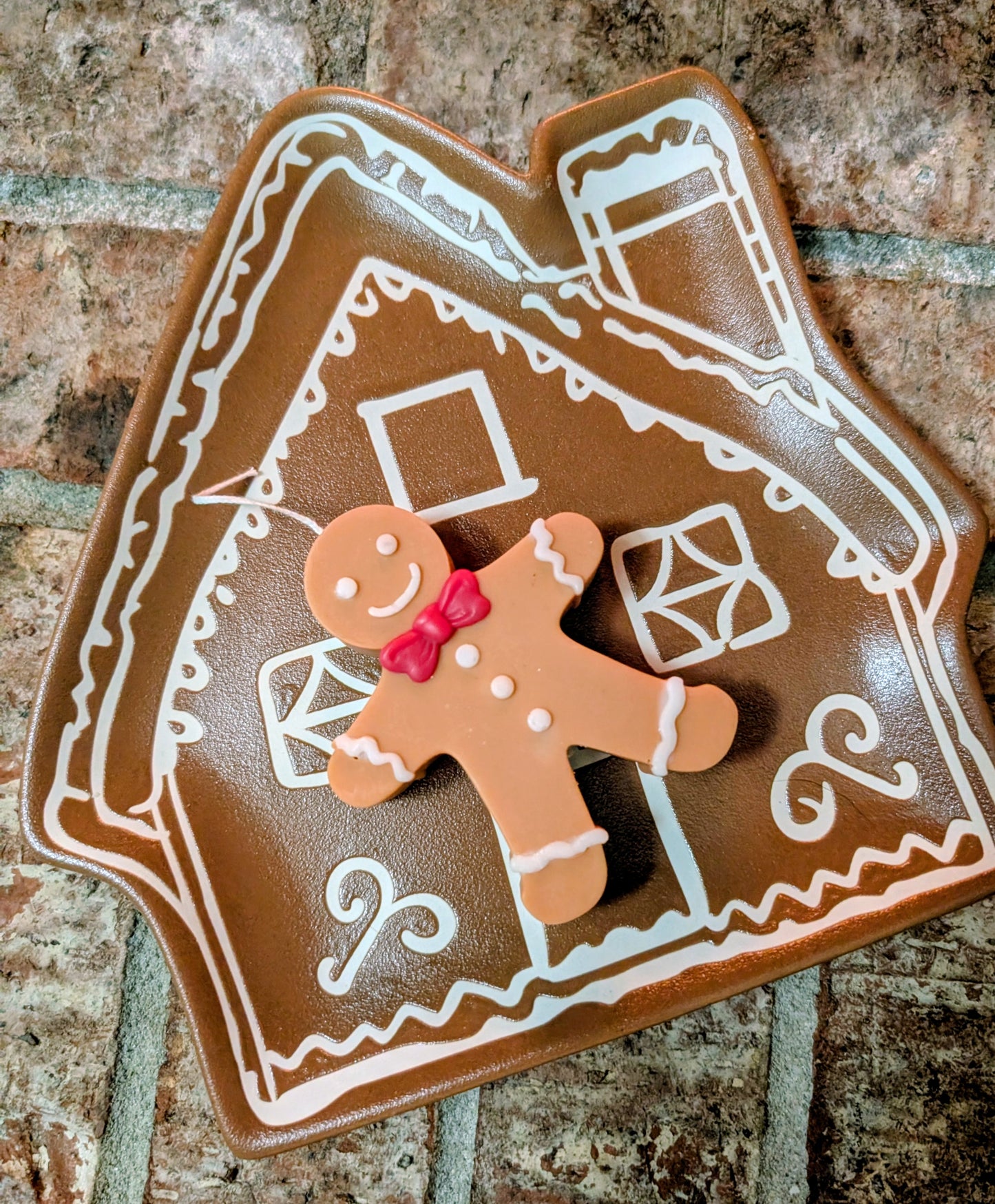 Gingerbread Pillar Candle - unscented